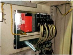 ゴンドラ式駐車装置 PLC 交換